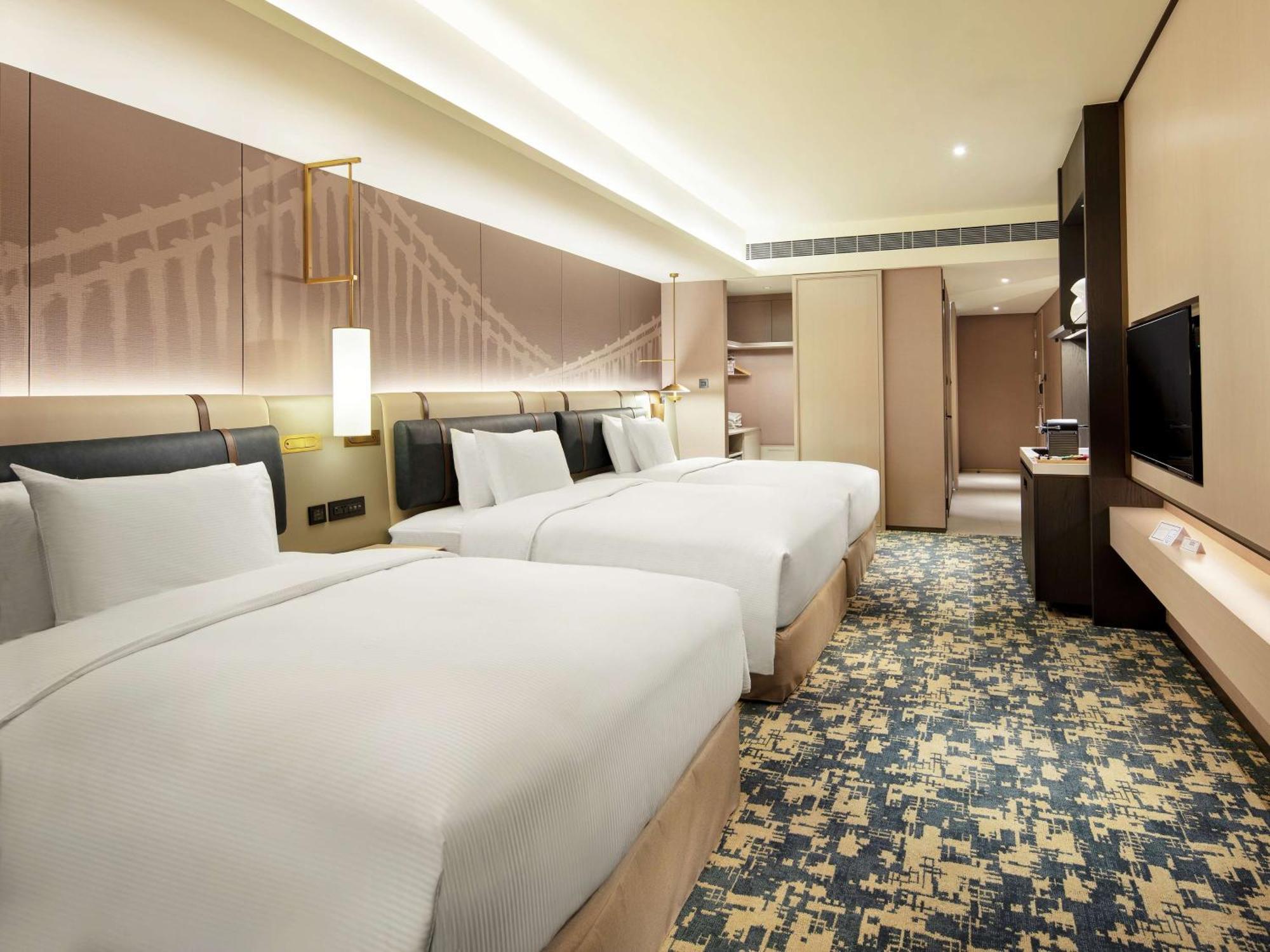 Готель Hilton Taipei Sinban New Taipei City Екстер'єр фото