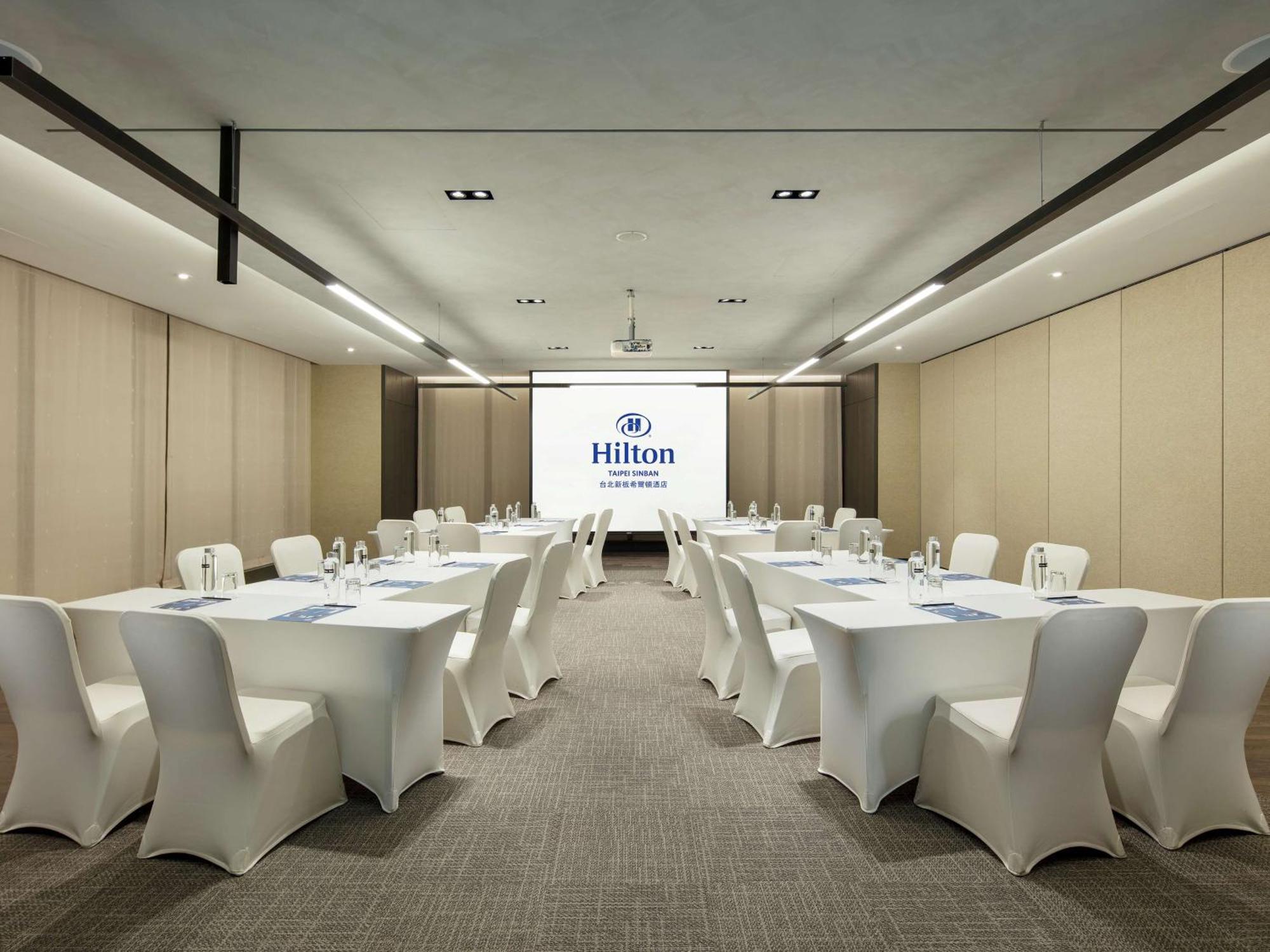 Готель Hilton Taipei Sinban New Taipei City Екстер'єр фото