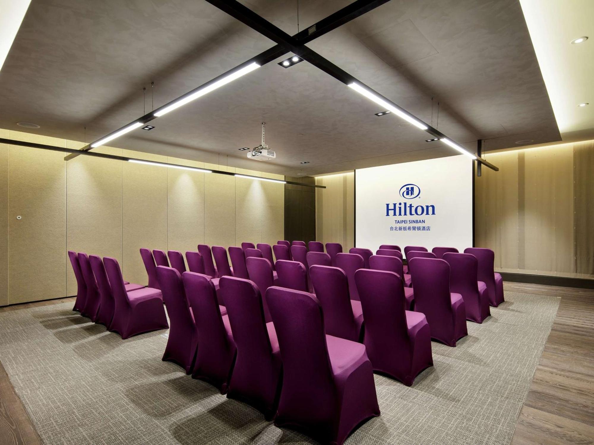 Готель Hilton Taipei Sinban New Taipei City Екстер'єр фото